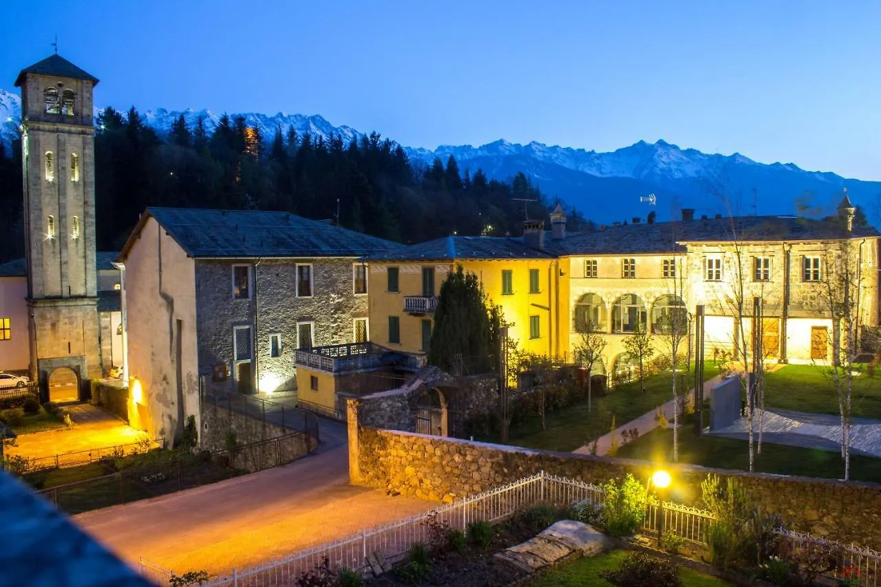 Maurice Des Alpes Villa Teglio Italia