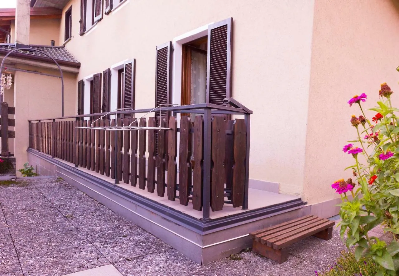 Casa vacanze Maurice Des Alpes Villa Teglio