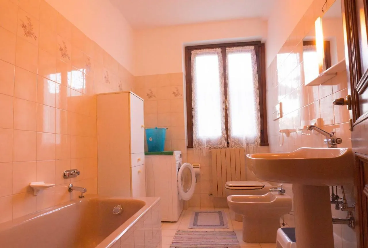 Maurice Des Alpes Villa Teglio Italia